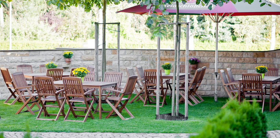 Gasthof Rundteil mit gemütlichem Biergarten