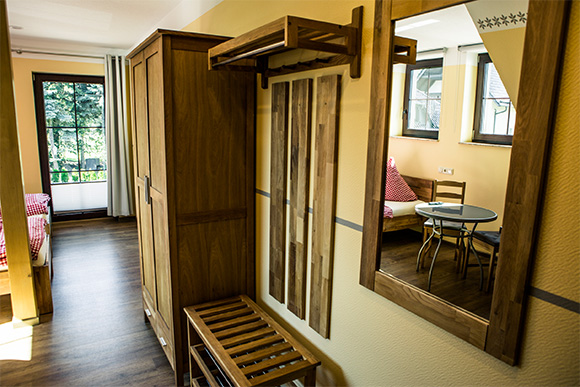 Ferienwohnung: Liebevoll im Landhausstil eingerichtet. Ferienwohnung: Liebevoll im Landhausstil eingerichtet.